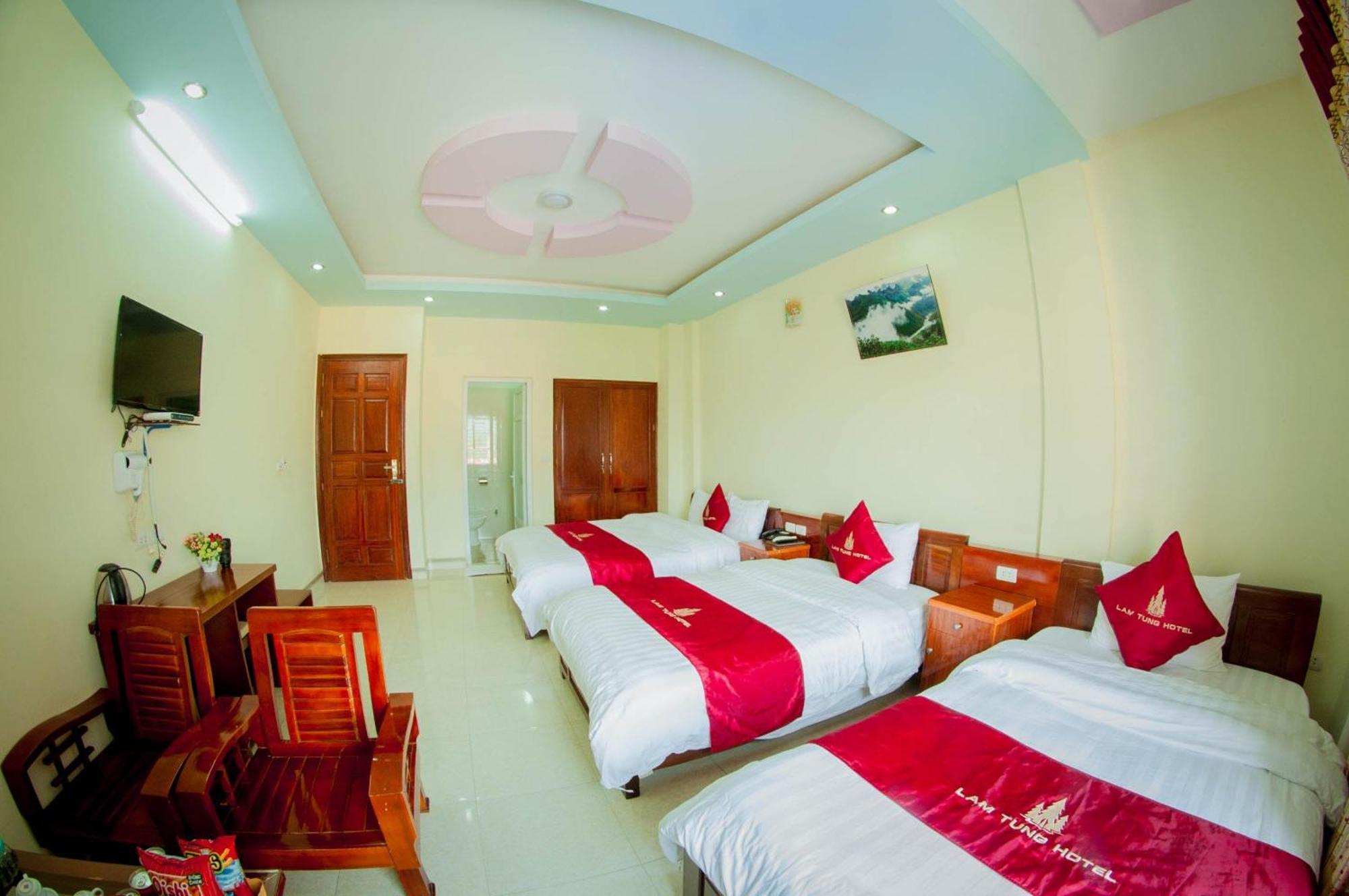 Lam Tung Hotel Dong Van - By Bay Luxury Esterno foto